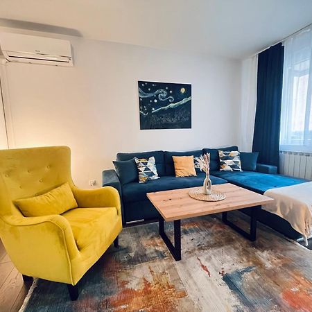 Mak Apartment - Free Parking - Balcony Сараево Екстериор снимка
