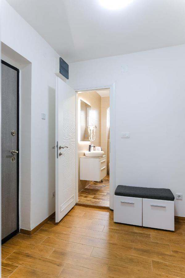 Mak Apartment - Free Parking - Balcony Сараево Екстериор снимка