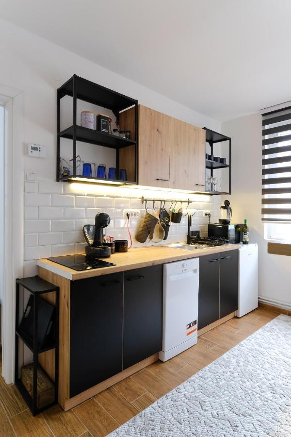 Mak Apartment - Free Parking - Balcony Сараево Екстериор снимка