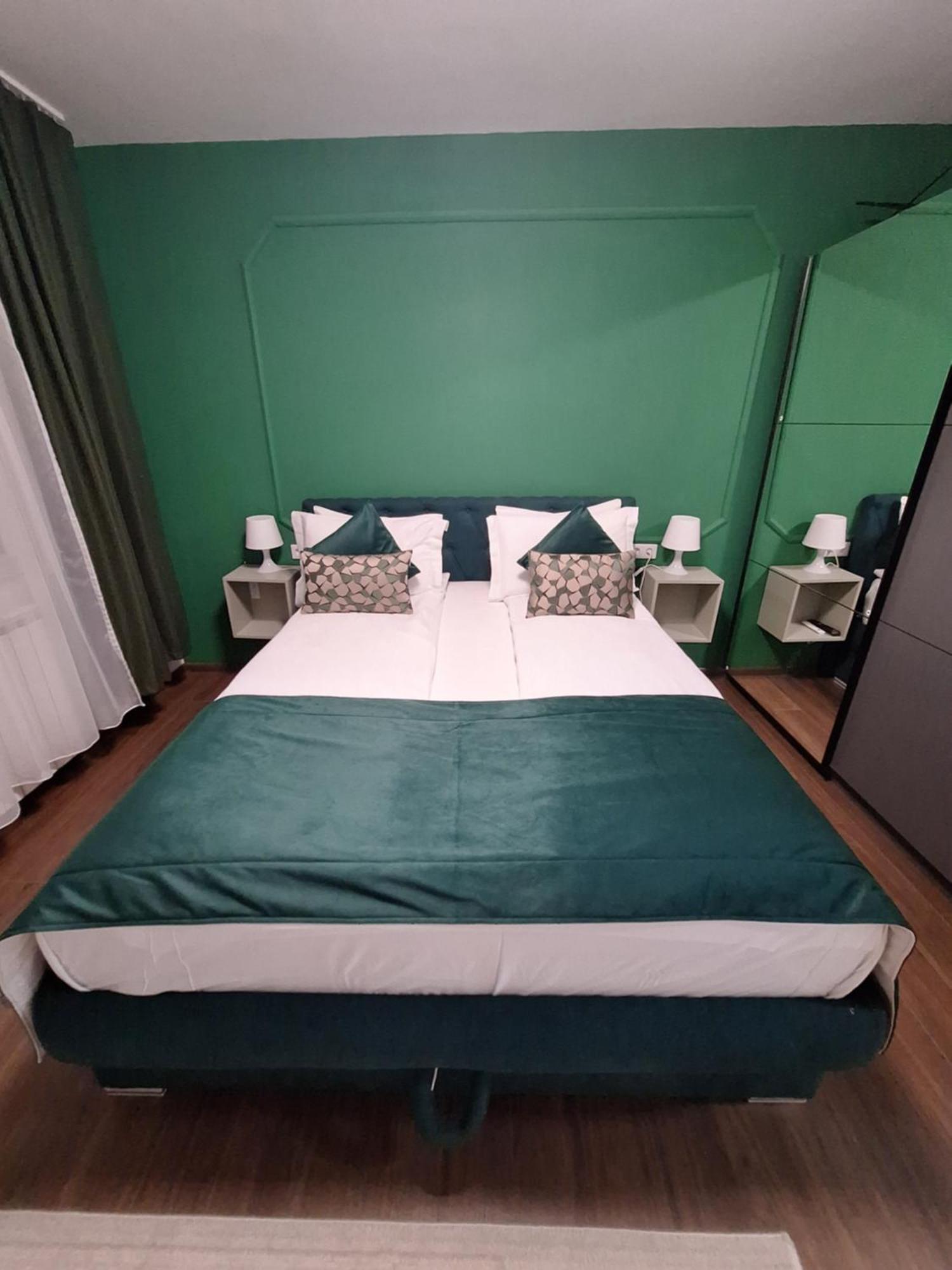 Mak Apartment - Free Parking - Balcony Сараево Екстериор снимка