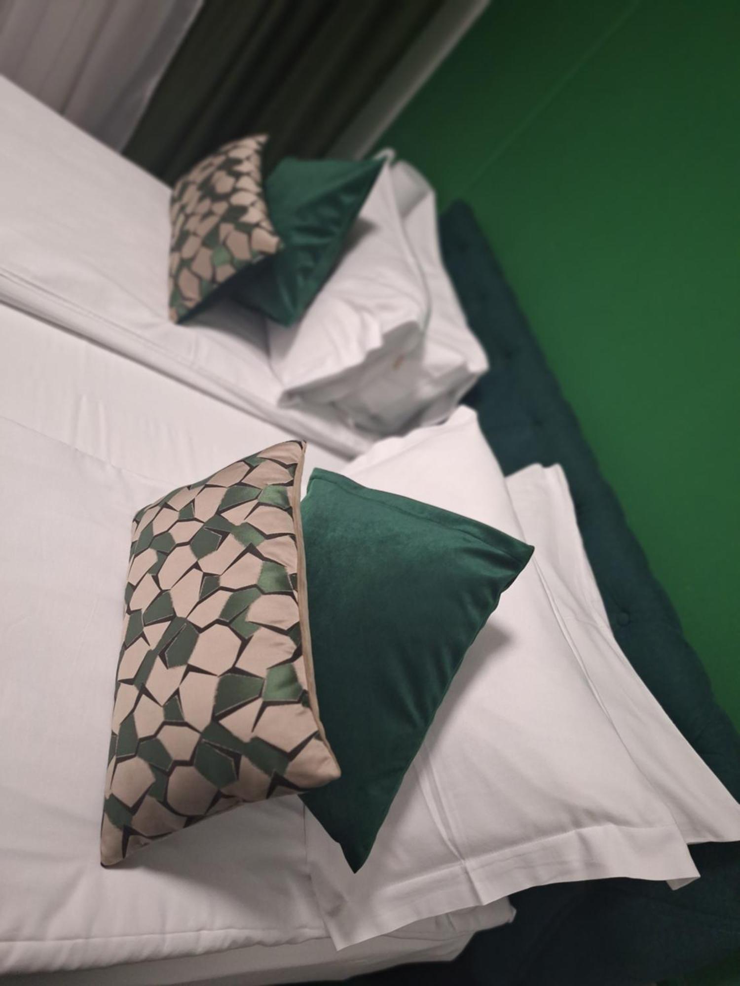 Mak Apartment - Free Parking - Balcony Сараево Екстериор снимка