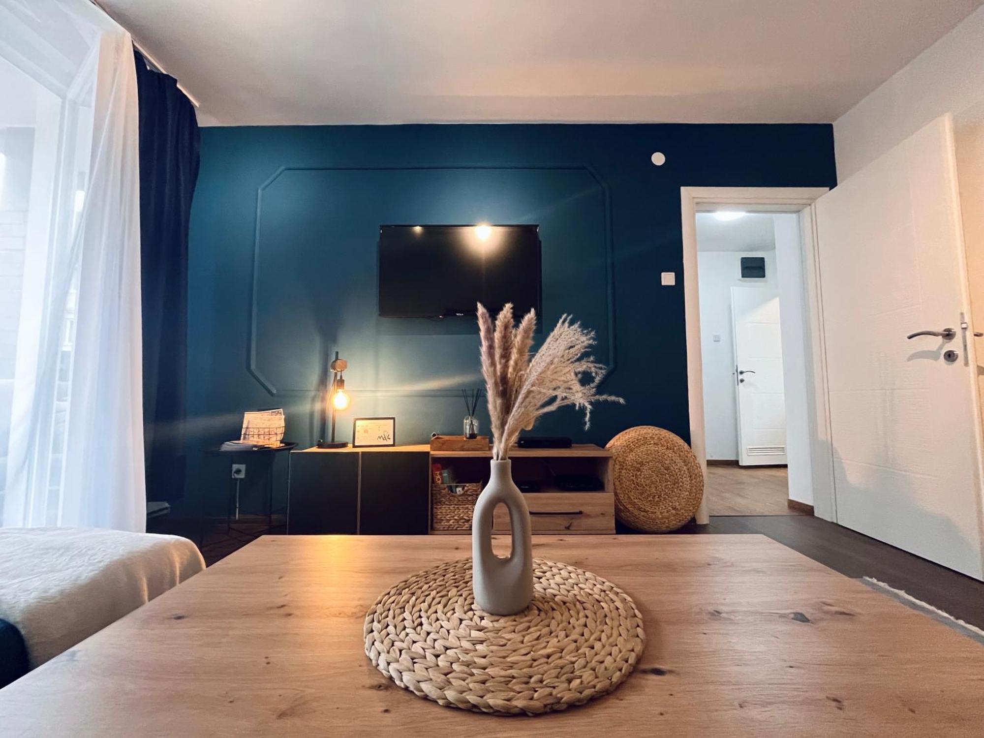 Mak Apartment - Free Parking - Balcony Сараево Екстериор снимка