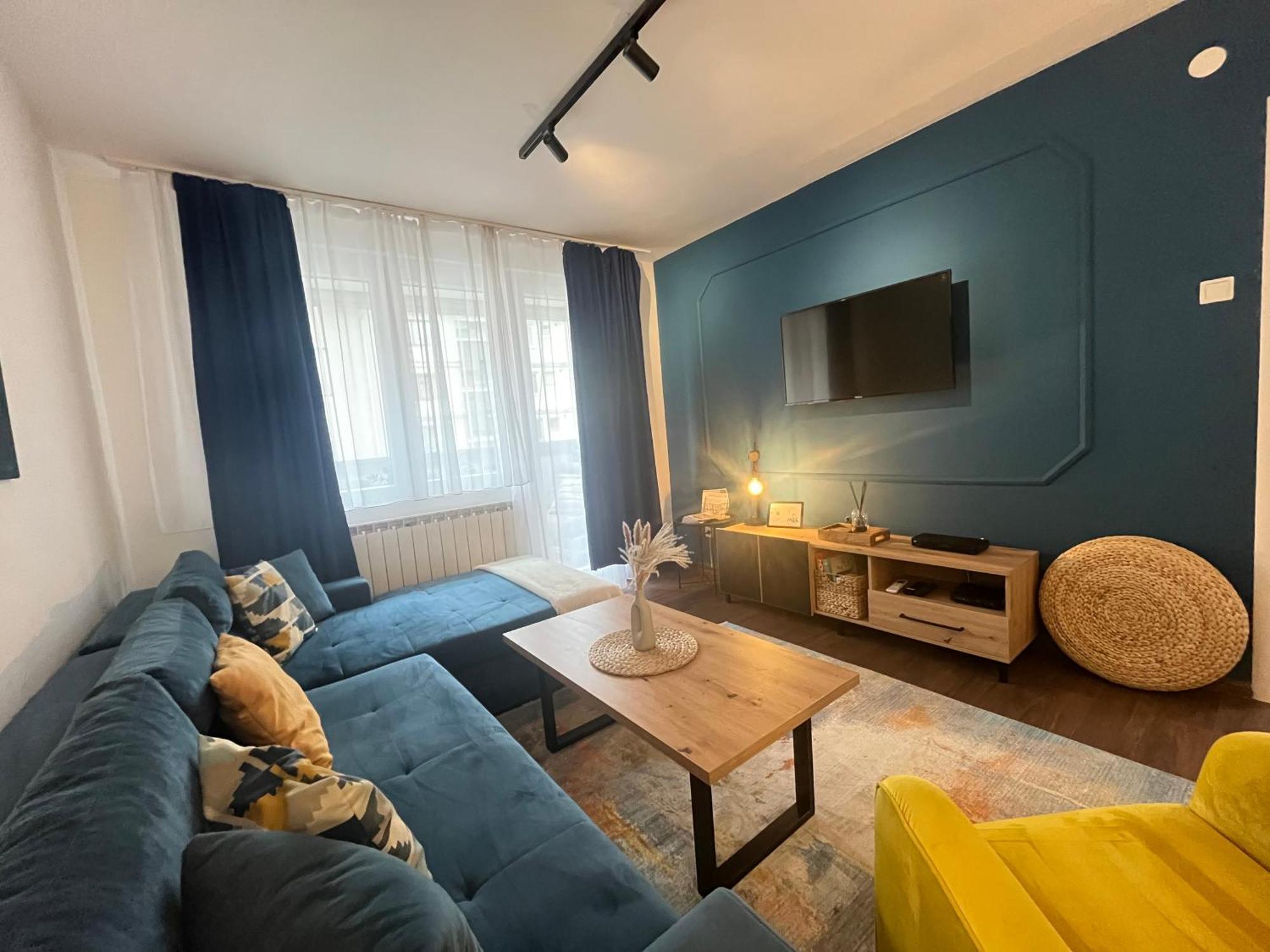 Mak Apartment - Free Parking - Balcony Сараево Екстериор снимка