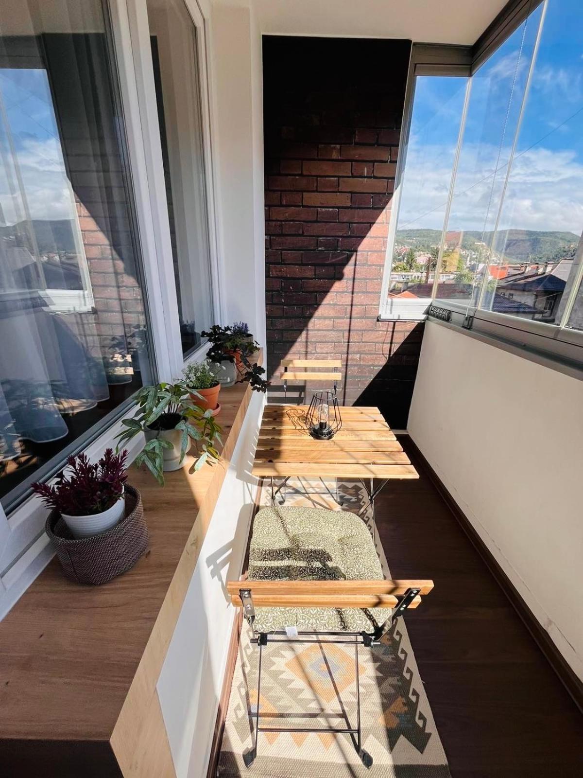 Mak Apartment - Free Parking - Balcony Сараево Екстериор снимка