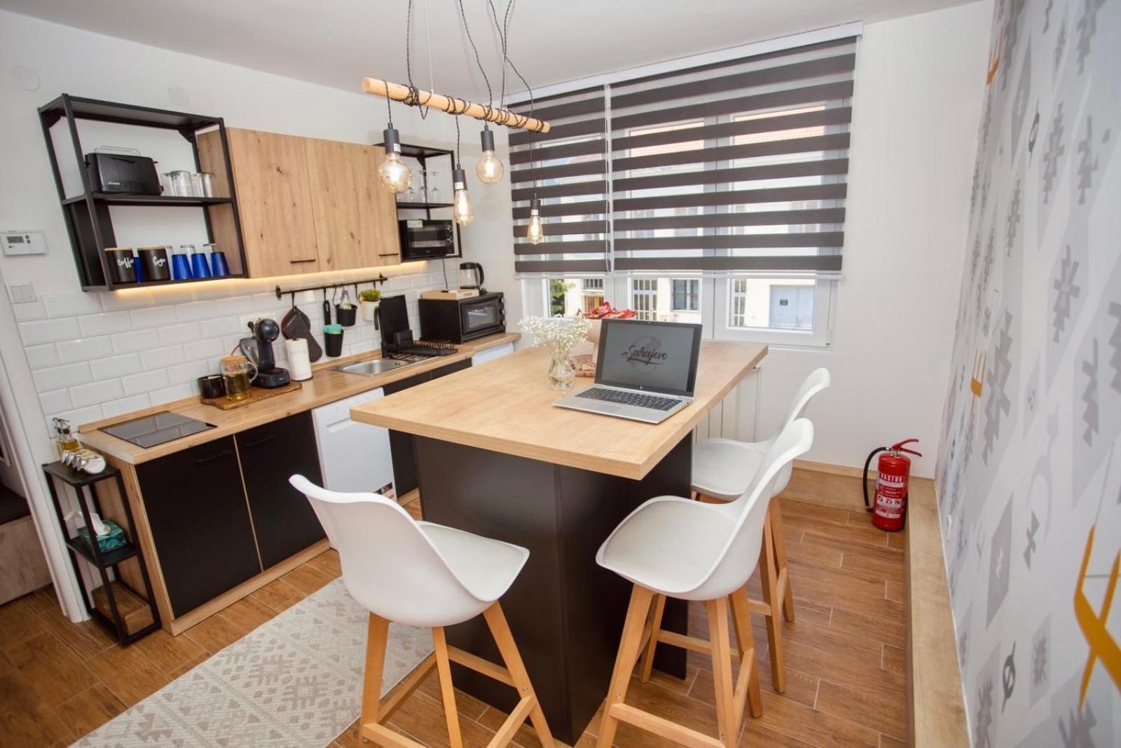 Mak Apartment - Free Parking - Balcony Сараево Екстериор снимка